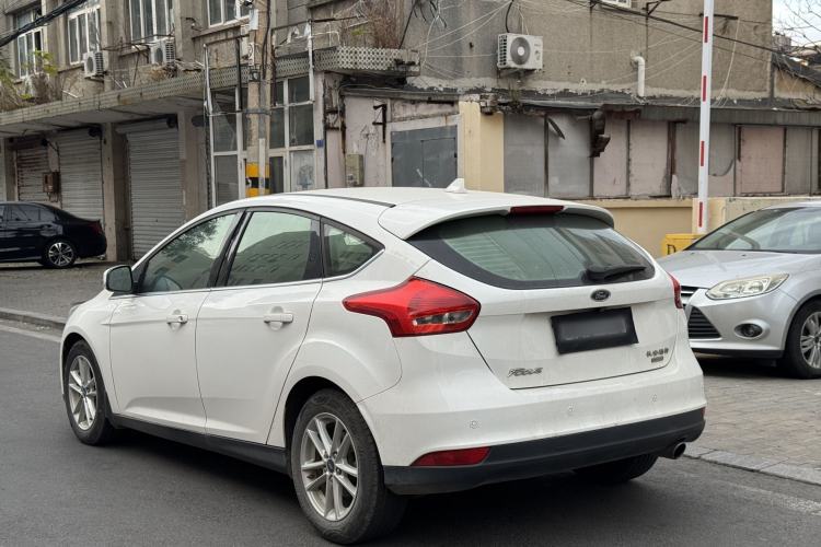 Used Ford Focus 2015 Hatchback EcoBoost 180 Automatic Elite Model
