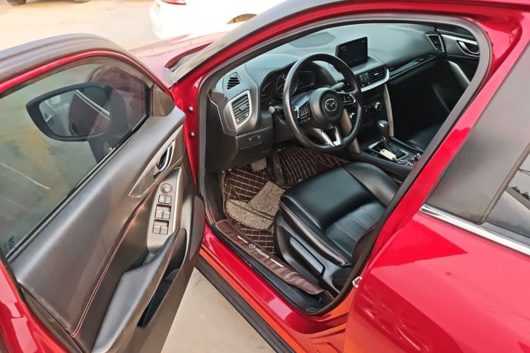 Used Mazda CX-4 2018 2.0L Automatic Two-Wheel Drive Blue Sky Exploration Version China V Standard