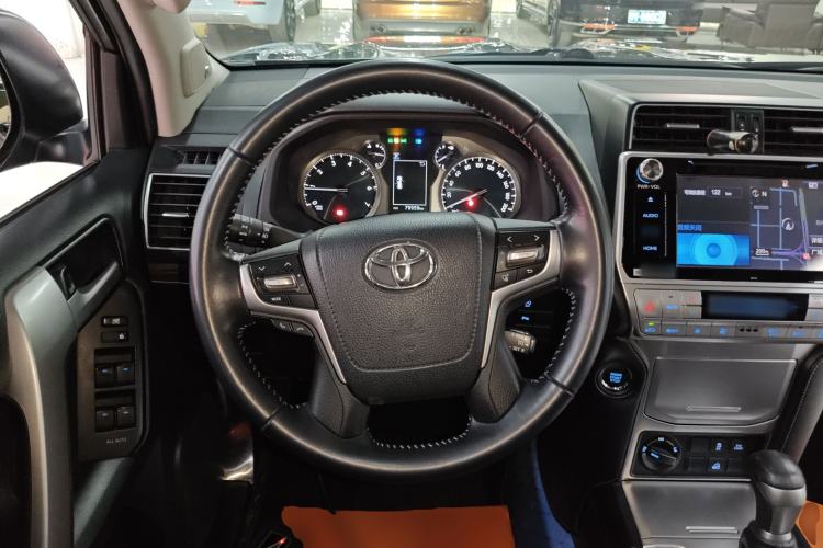 Used Toyota Prado 2018 3.5L Automatic TX-L NAVI with Rear-Mounted Spare Tire
