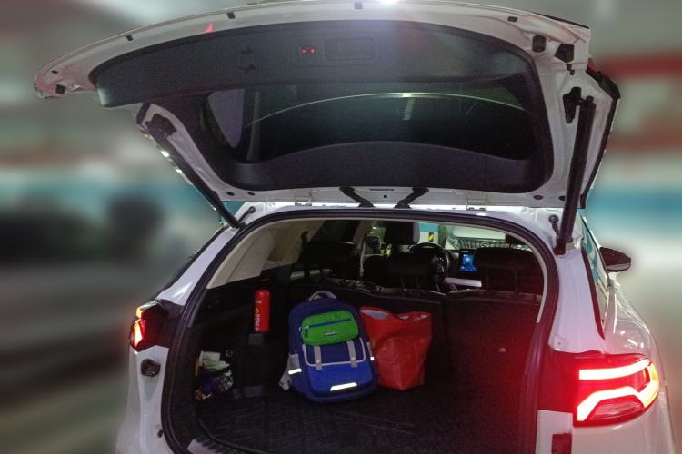 Used BYD Tang New Energy 2018 DM 2.0T All-Wheel Drive Smart Connectivity Enjoyment Model 5 Seats China V Emission Standard
