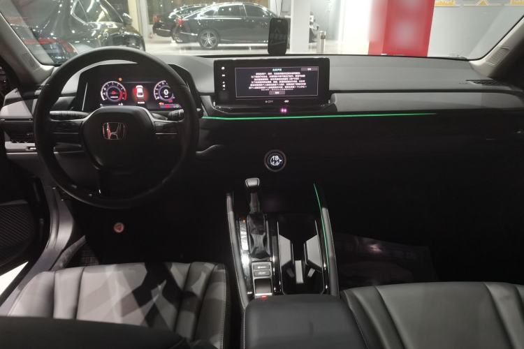 Used Honda Accord 2025 Sport Series 260TURBO Luxury Edition
