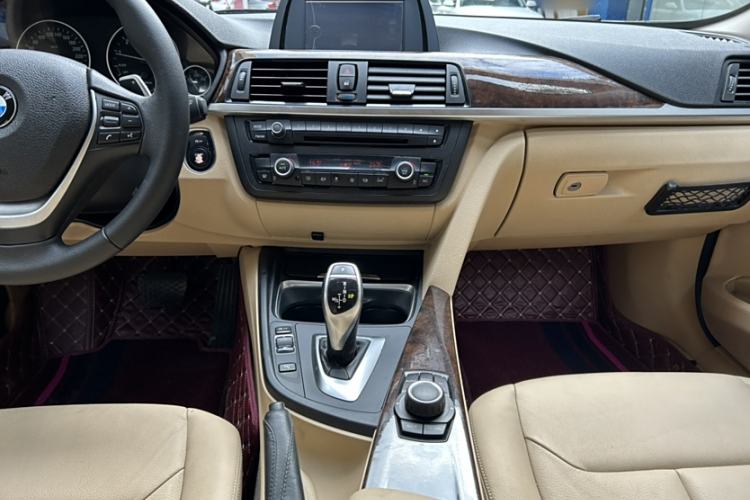 Used BMW 3 Series 2013 328Li Fashion Edition
