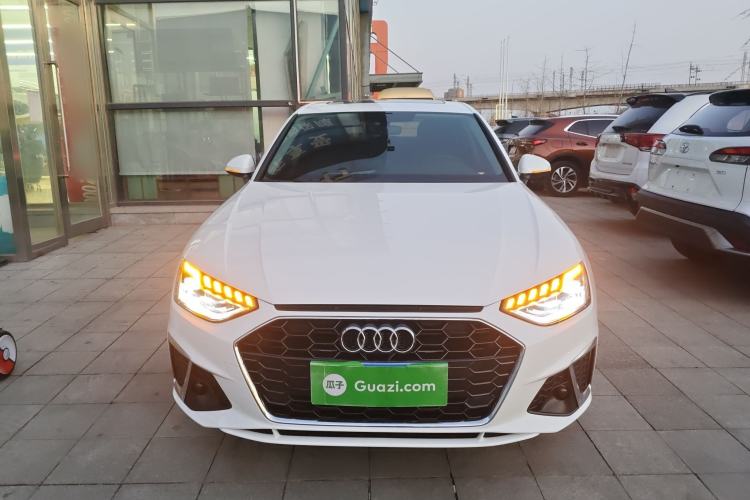 Used Audi A4L 2023 40 TFSI Fashion Dynamic Model
