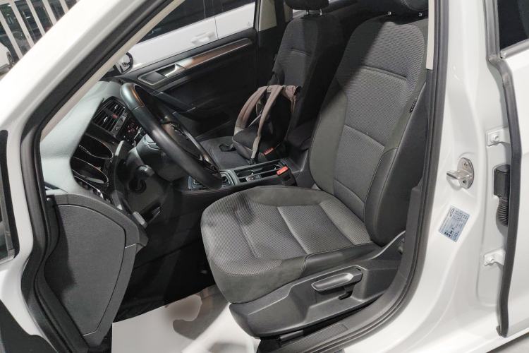 Used Volkswagen Golf 2019 280TSI DSG Comfort Version China V Standard
