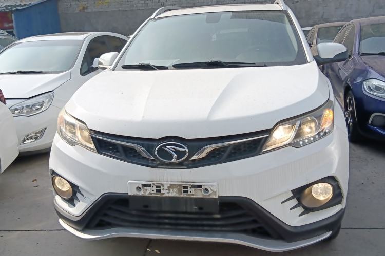 Used Soueast DX3 2016 1.5L Manual Luxury Version
