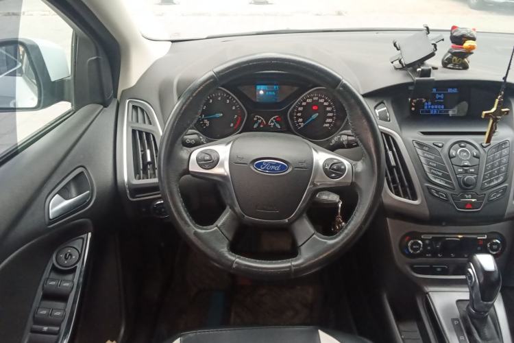 Used Ford Focus 2012 Hatchback 1.6L Automatic Fashion Edition