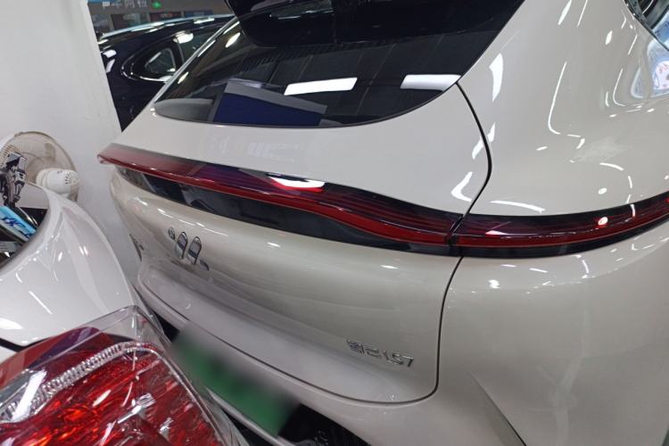 Used  LS7 2023 90 kWh Elite Rear-Drive Version
