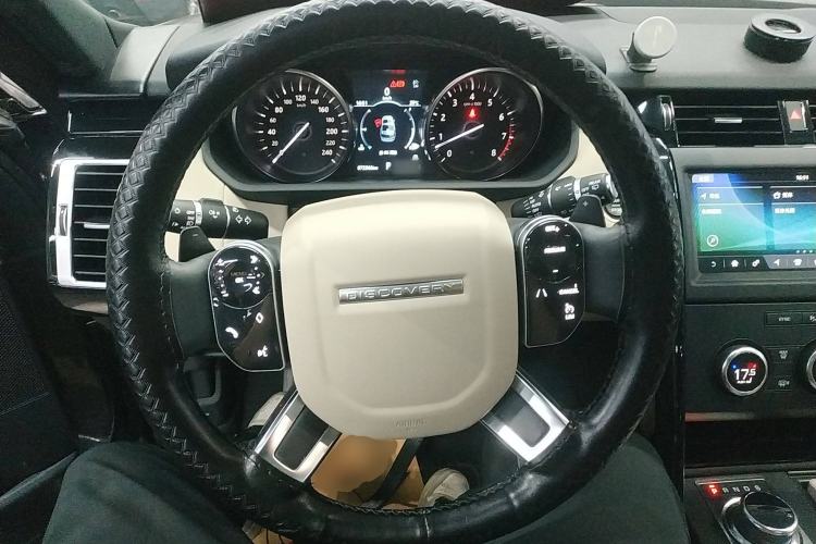 Used Land Rover Discovery 2019 3.0 SC V6 SE