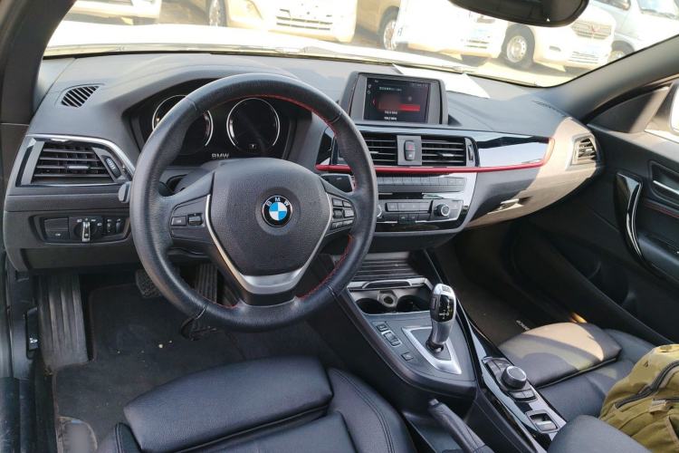 Used BMW 2 Series 2018 220i Convertible Coupe Sports Design Package
