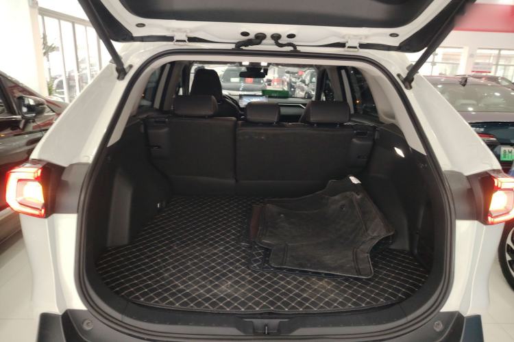 Used Toyota Wildlander 2024 2.0L CVT Two-Wheel Drive Leading Edition