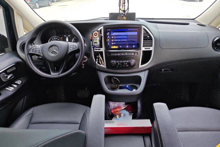 Used Mercedes-Benz Vito 2021 2.0T Elite Version 7 Seats
