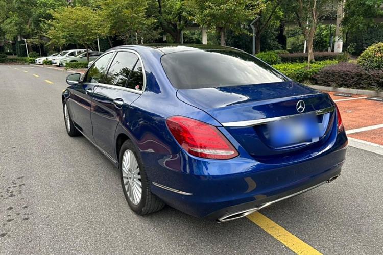 Used Mercedes-Benz C-Class 2015 C 200 L
