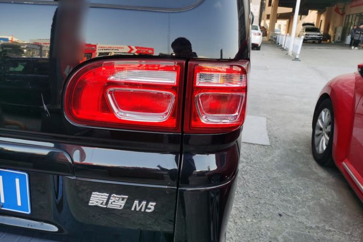 Used FORTHING Lingzhi 2020 M5L 1.6L Utility Model
