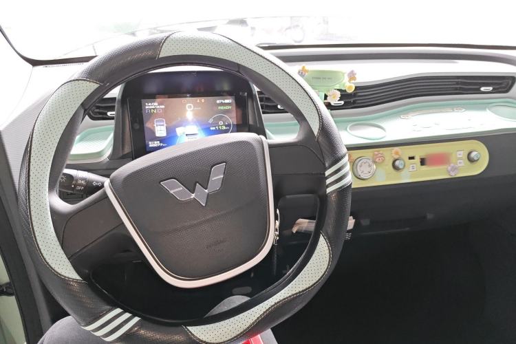 Used Wuling Hongguang MINIEV 2022 Macaron Premium Model – Lithium Ternary Battery
