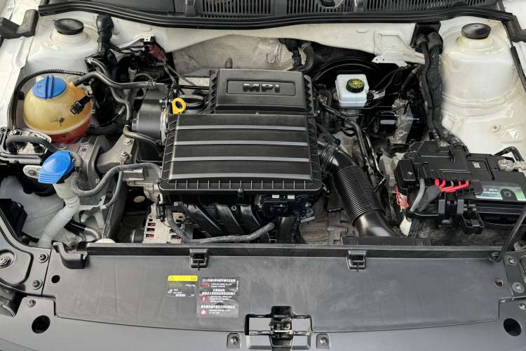 Used Volkswagen Lavida 2017 1.6L Automatic Comfort Edition
