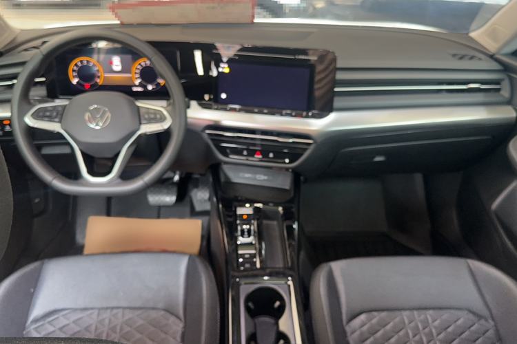 Used Volkswagen Lamando 2022 Lavida L 280TSI DSG Hot Edition
