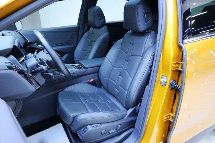 Used  7 2018 45THP Rivoli Pioneer Edition
