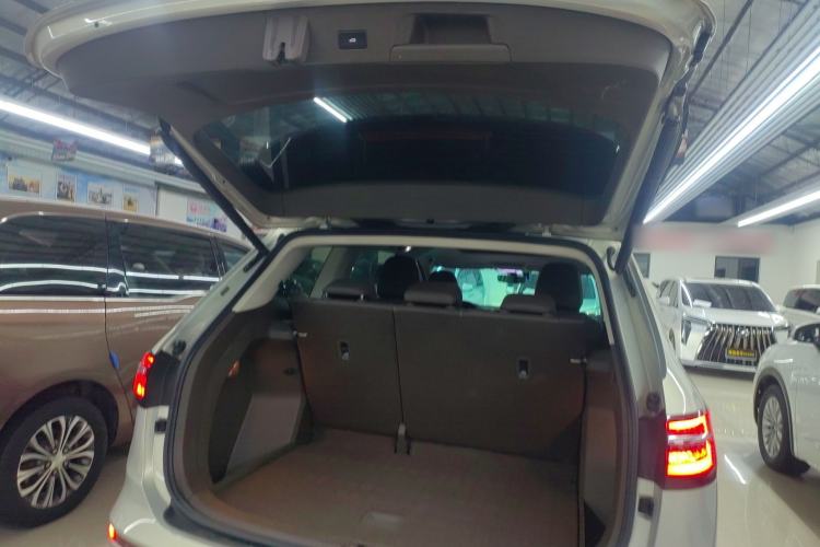 Used Volkswagen Viloran 2020 330TSI Luxury Edition
