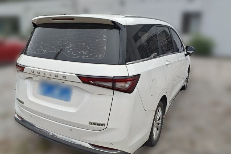 Used Wuling Jiachen 2022 1.5T Manual Light Enjoyment Dynamic Version
