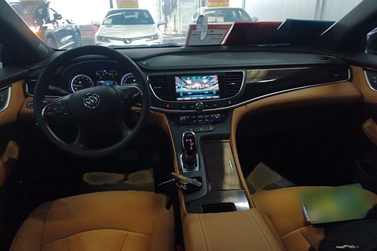 Used Buick LaCrosse 2018 28T Elite Edition
