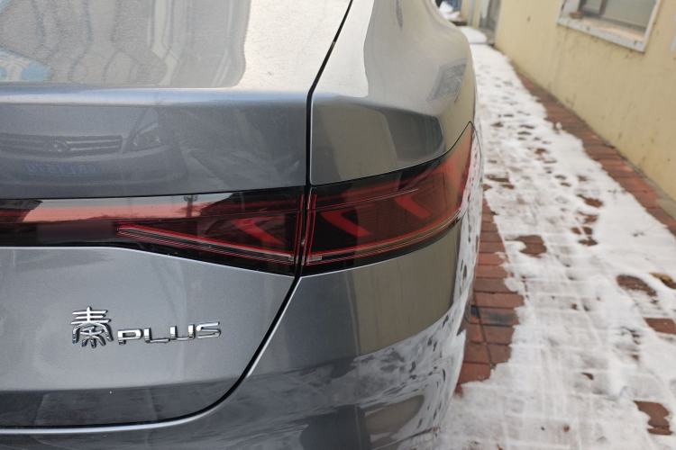 Used BYD Qin PLUS 2024 Honor Edition EV 420KM Leading Model
