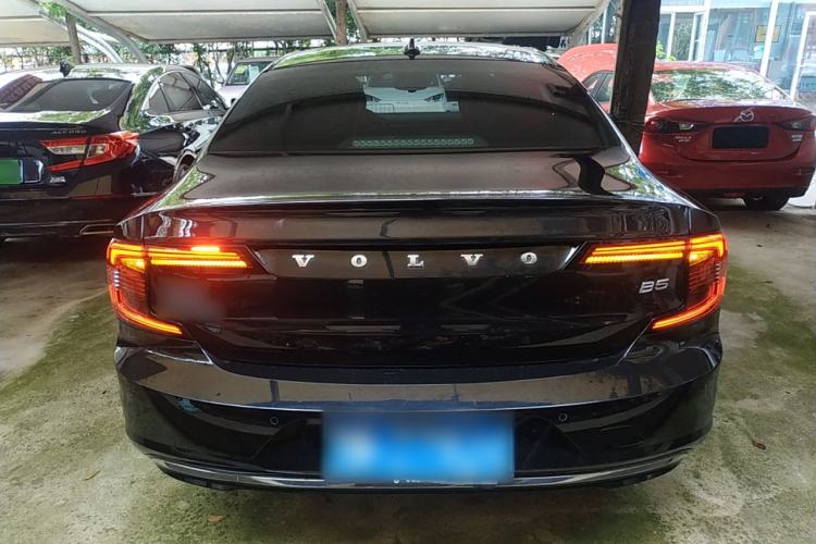 Used Volvo S90 2021 B5 Zhiyuan Luxury Edition
