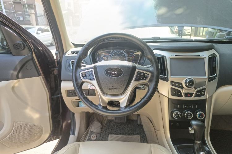 Used Haima S7 2015 2.0L Automatic ZhiShang Version