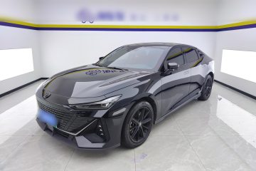 Used Changan UNI-V iDD 2023 ZhiDian iDD 1.5T 113km ZhiKu Model