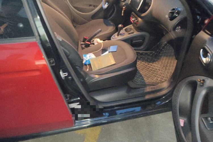 Used  forfour 2018 1.0L 52kW Passion Edition
