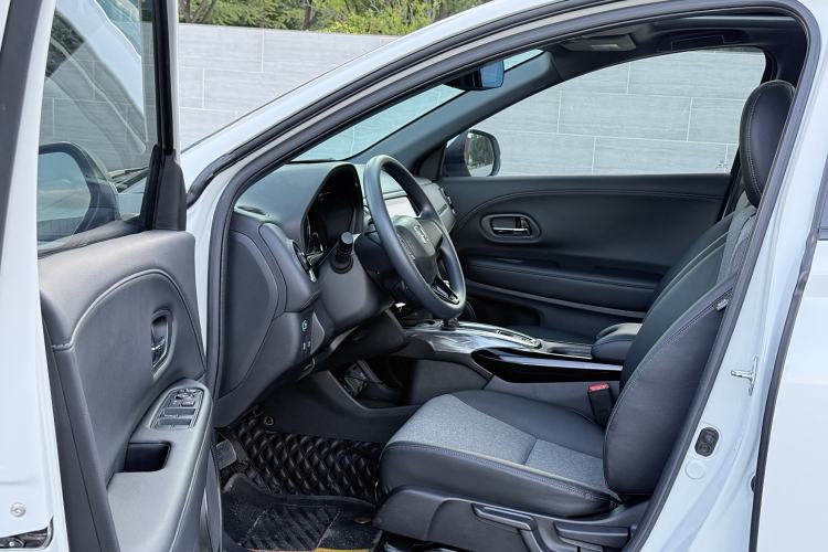 Used Honda XR-V 2021 220TURBO CVT Luxury Edition
