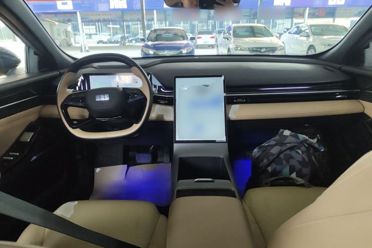 Used  L6 2023 125km Starship