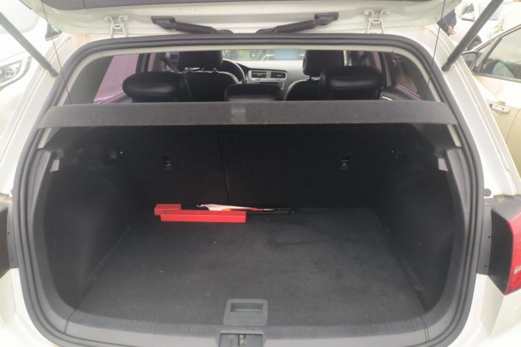 Used Volkswagen Golf 2016 230TSI Automatic Comfort Version
