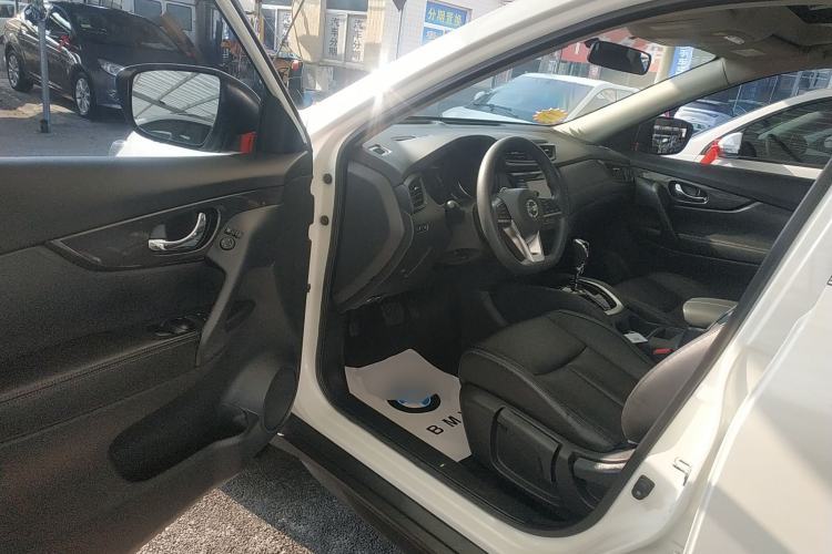 Used Nissan X-Trail 2017 2.0L CVT Comfort Edition 2WD
