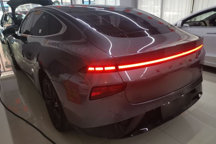 Used XPeng P7 2022 670N+