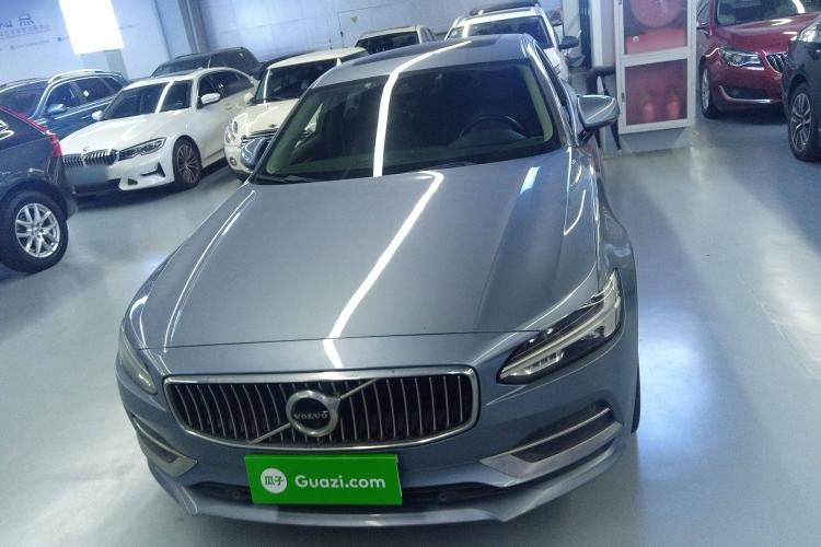 Used Volvo S90 2019 T5 Zhiyi Edition
