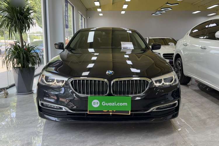 Used BMW 5 Series 2018 525Li Luxury Package
