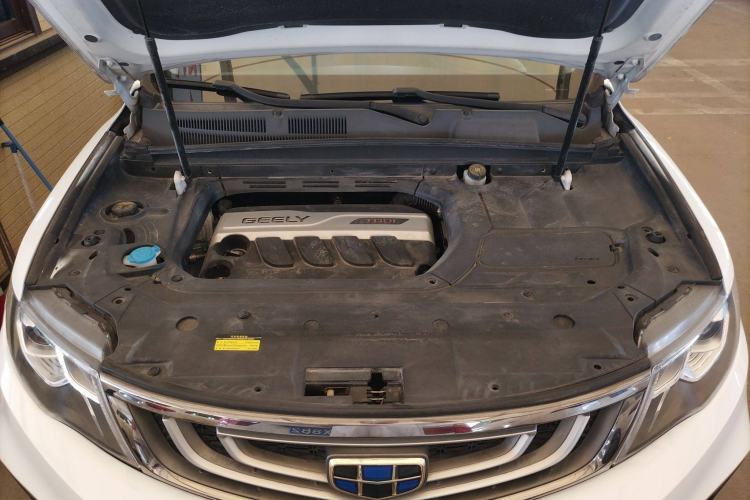 Used Geely Auto Emgrand X7 Sport 2018 1.8TD Automatic Two-Wheel Drive Smart Connect 4G Internet Edition
