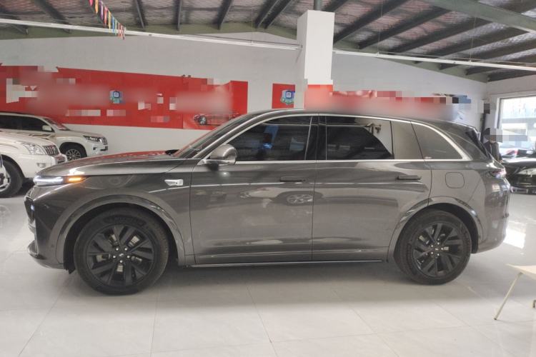 Used Li Auto L7 2023 Air model
