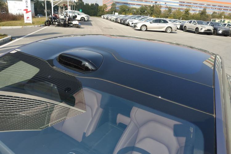 Used  SU7 2024 Rear-Drive Ultra-Long Range Advanced Pro-Level Intelligent Driving Version