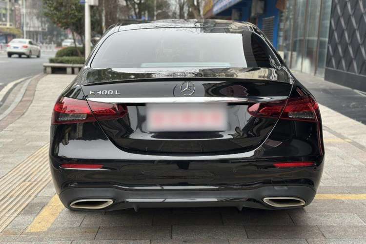 Used Mercedes-Benz E-Class 2023 E 260 Stylish Sports Edition
