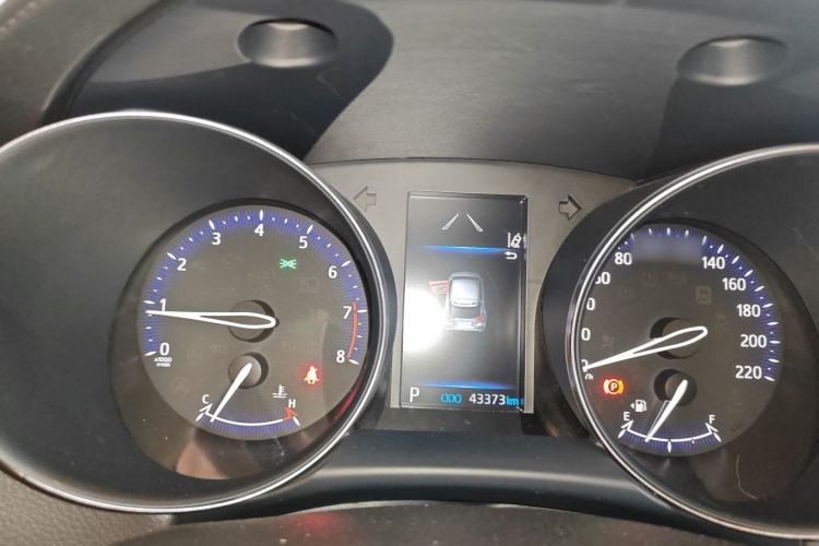 Used Toyota IZOA 2021 2.0L Enjoy Edition
