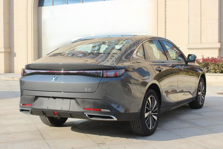 Used Changan Eado PHEV 2025 Smart New Blue Whale 145KM Battleship Edition