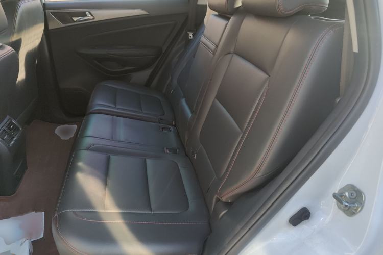 Used Changan CS75 2016 2.0L Manual Luxury Version China V Standard
