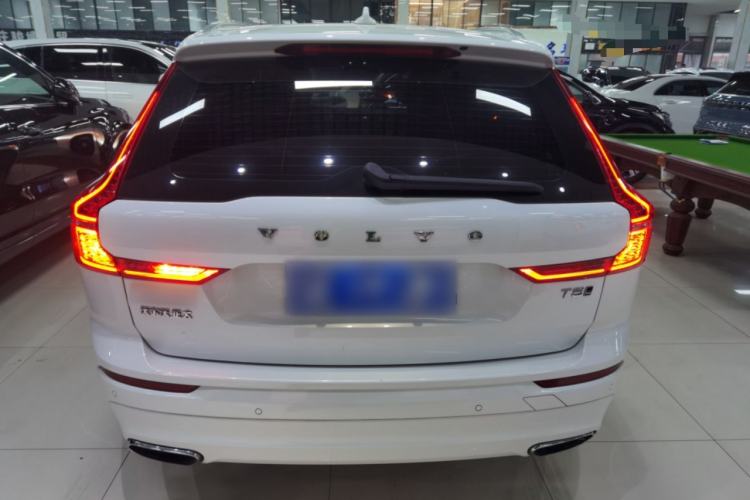 Used Volvo XC60 2019 T5 4x4 Zhiyuan Edition China VI Standard
