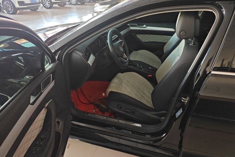 Used Volkswagen Magotan 2023 2 Million Units Commemorative Edition 330TSI DSG Luxury Version