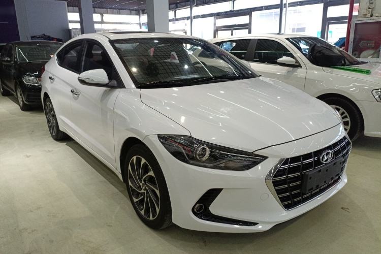Used Hyundai Elantra 2019 1.4T Dual-Clutch Xuan Dong · Dynamic Model
