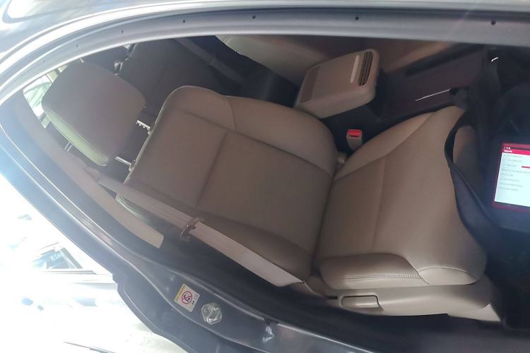 Used Honda CR-V 2012 2.0L two-wheel drive urban version
