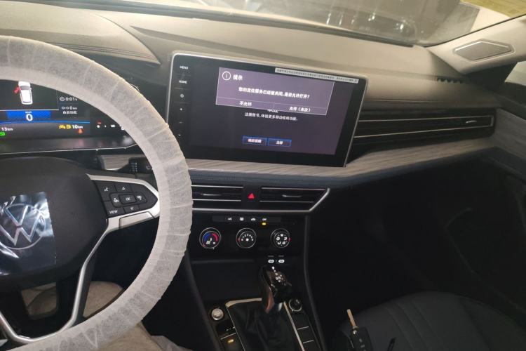 Used Volkswagen Sagitar 
