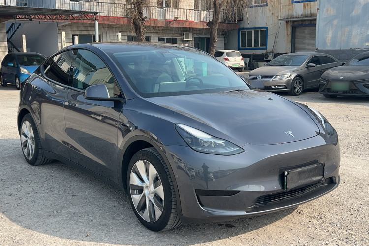 Used Tesla Model Y 2022 Rear-Wheel-Drive Version
