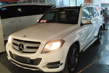 Used Mercedes-Benz GLK-Class 2013 GLK 300 4MATIC Dynamic Sunroof Model
